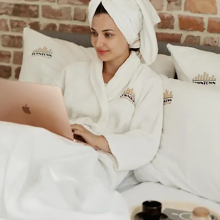 Stagiewna By Downtown