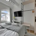 Stagiewna By Downtown 3*