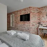Stagiewna By Downtown 3* Gdańsk