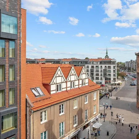 Stagiewna By Downtown 公寓式酒店