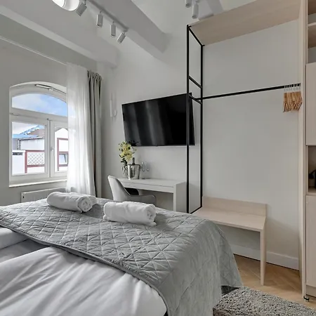Stagiewna By Downtown 3*