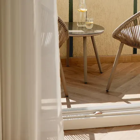 Stagiewna By Downtown 4*