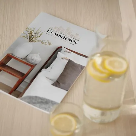 Stagiewna By Downtown 아파트호텔