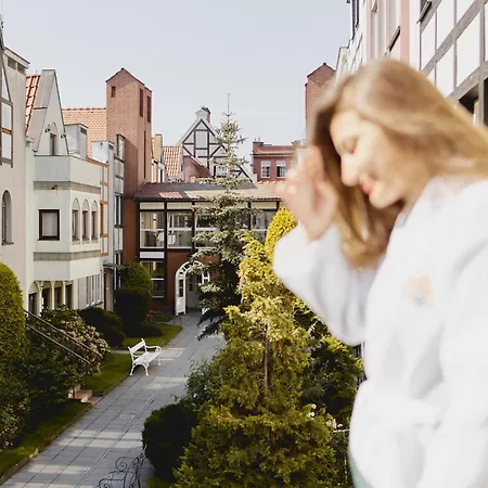 Aparthotel Stagiewna By Downtown 4*