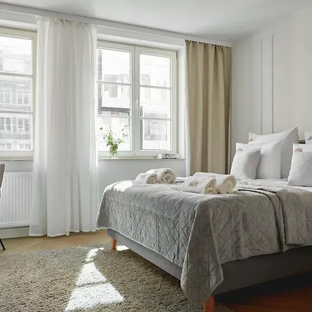 Aparthotel Stagiewna By Downtown