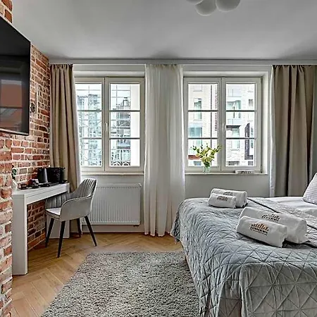 Apartmanhotel Stagiewna By Downtown 3*