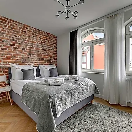 Apartmanhotel Stagiewna By Downtown 3*