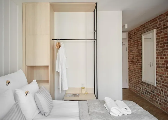 Stagiewna By Downtown